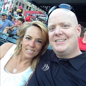 Meet your Posher, Robert